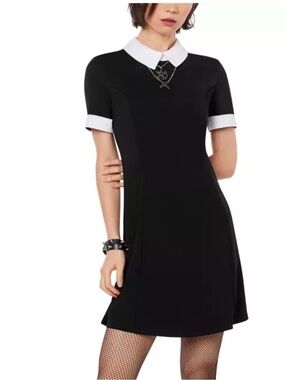 Spirit Halloween Adams Family
Wednesday Costume Dress Adult
Medium NWT